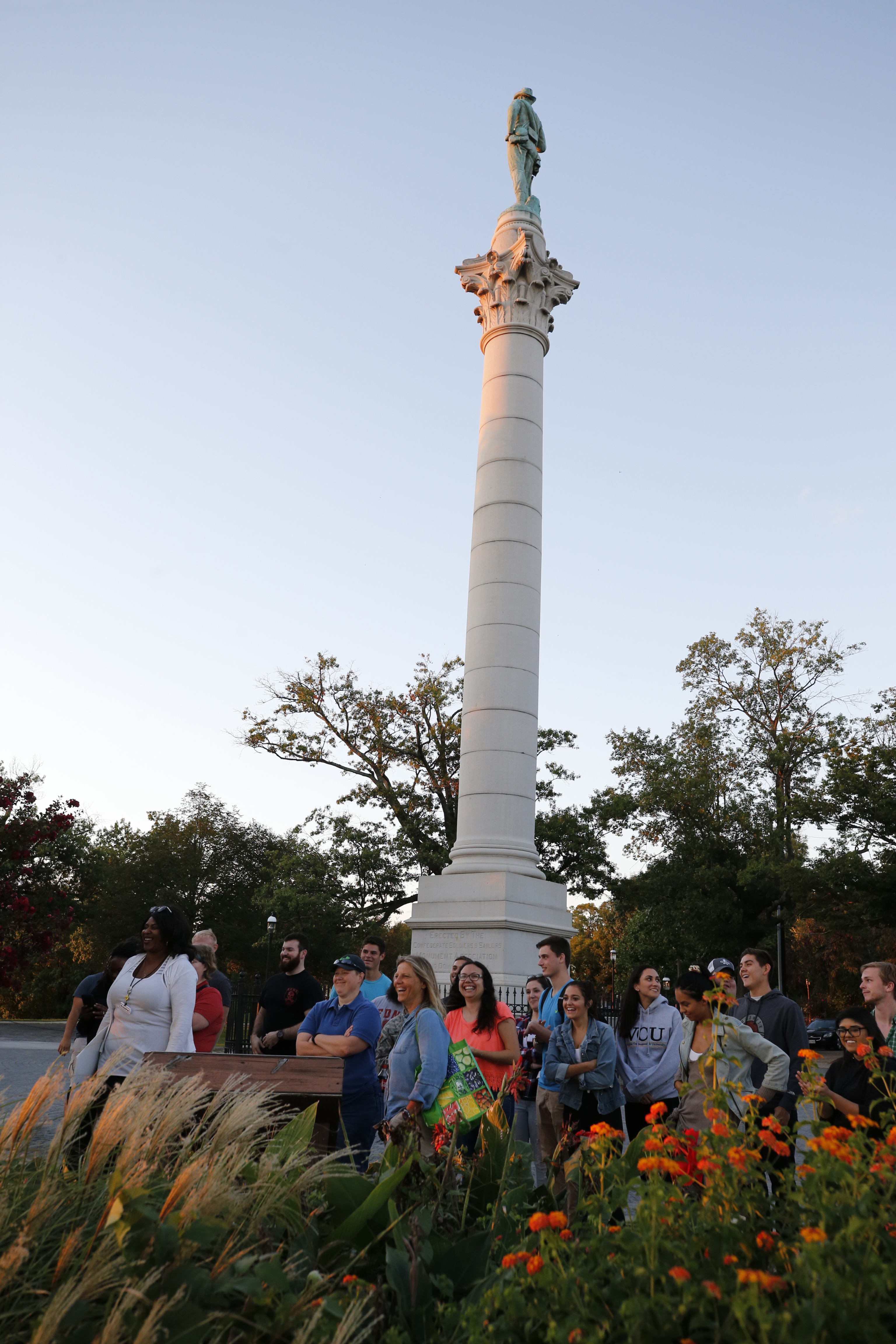 Students at the VCU Wilder School discuss the origins of the Confederate Soldiers and Sailors Monument.