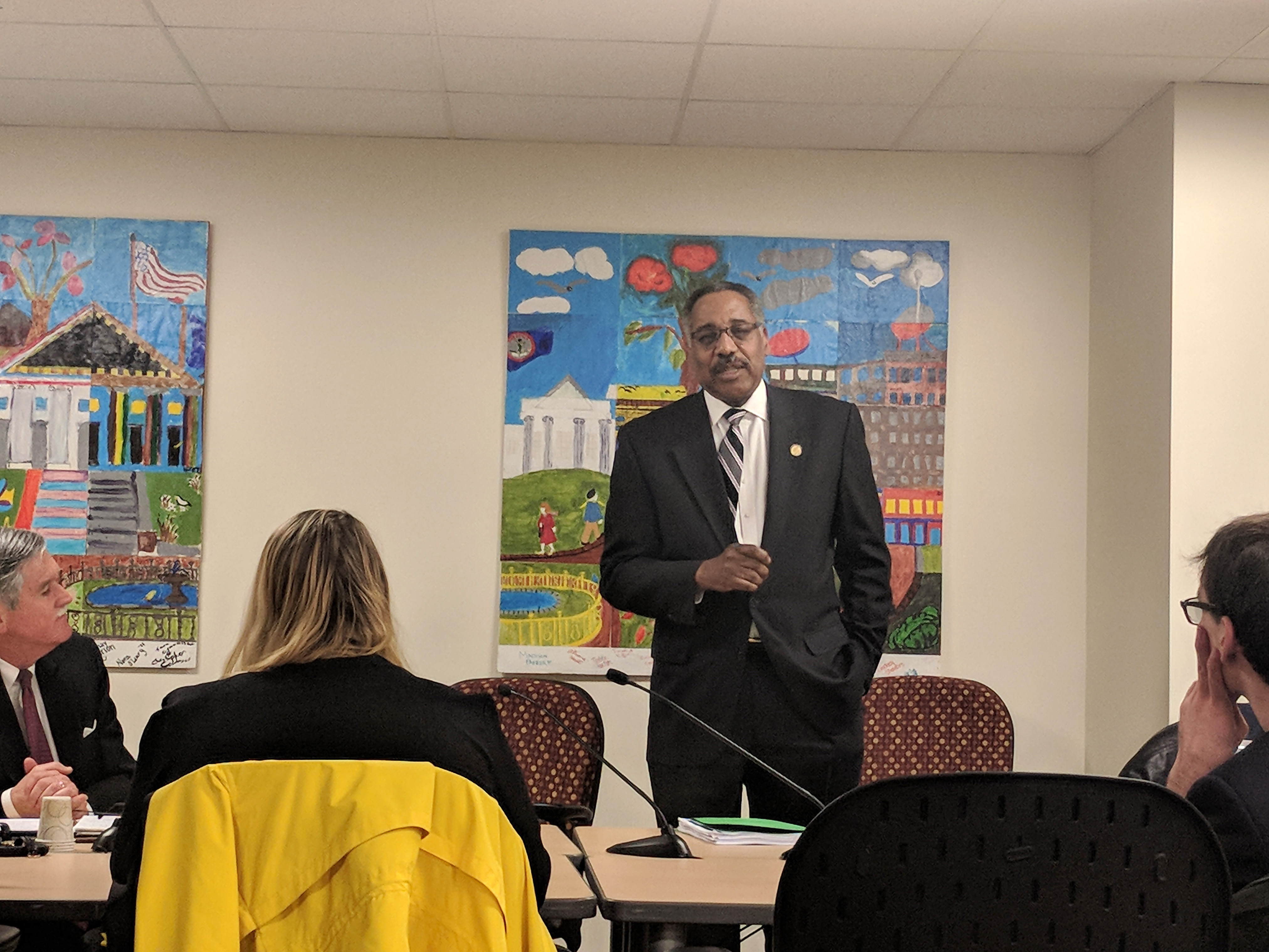 Del. Matthew James discusses his former career in marketing and workforce development during a seminar with Virginia Capitol Semester students on February 19.