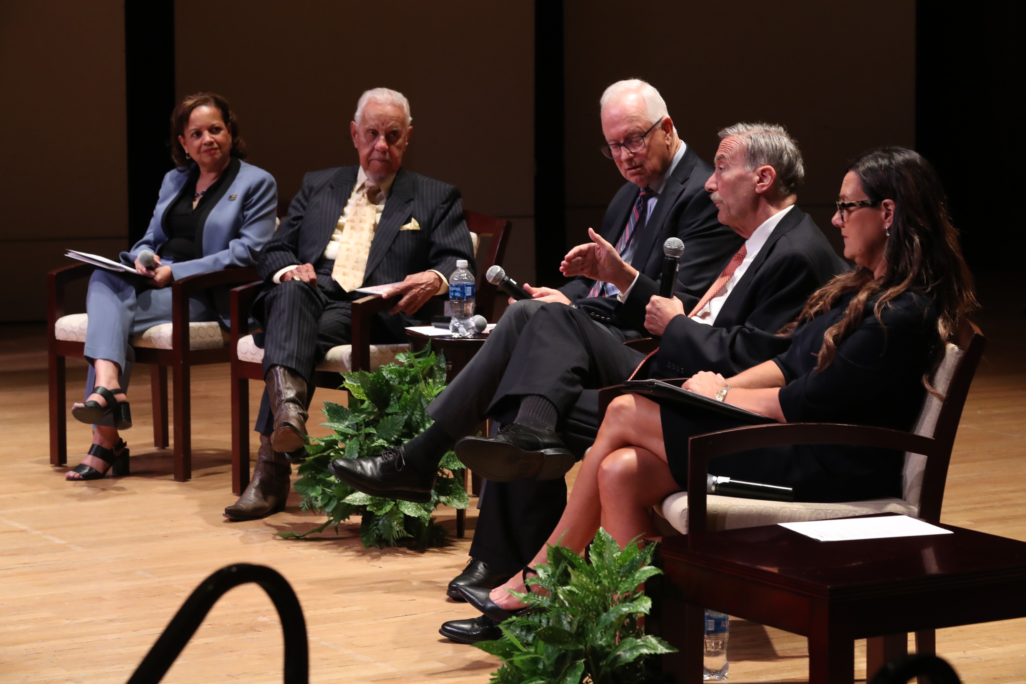 Distinguished panelists at the 2024 Wilder Symposium discuss the future of American democracy. From left: Wilder School Dean Dr. Susan Gooden, Governor L. Douglas Wilder, political analyst Dr. Bob Holsworth, UVA’s Dr. Larry Sabato, and Wilder School's Dr. Robyn McDougle.