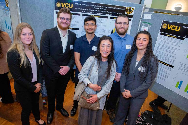 Criminal justice students present at the VCU Research Symposium.