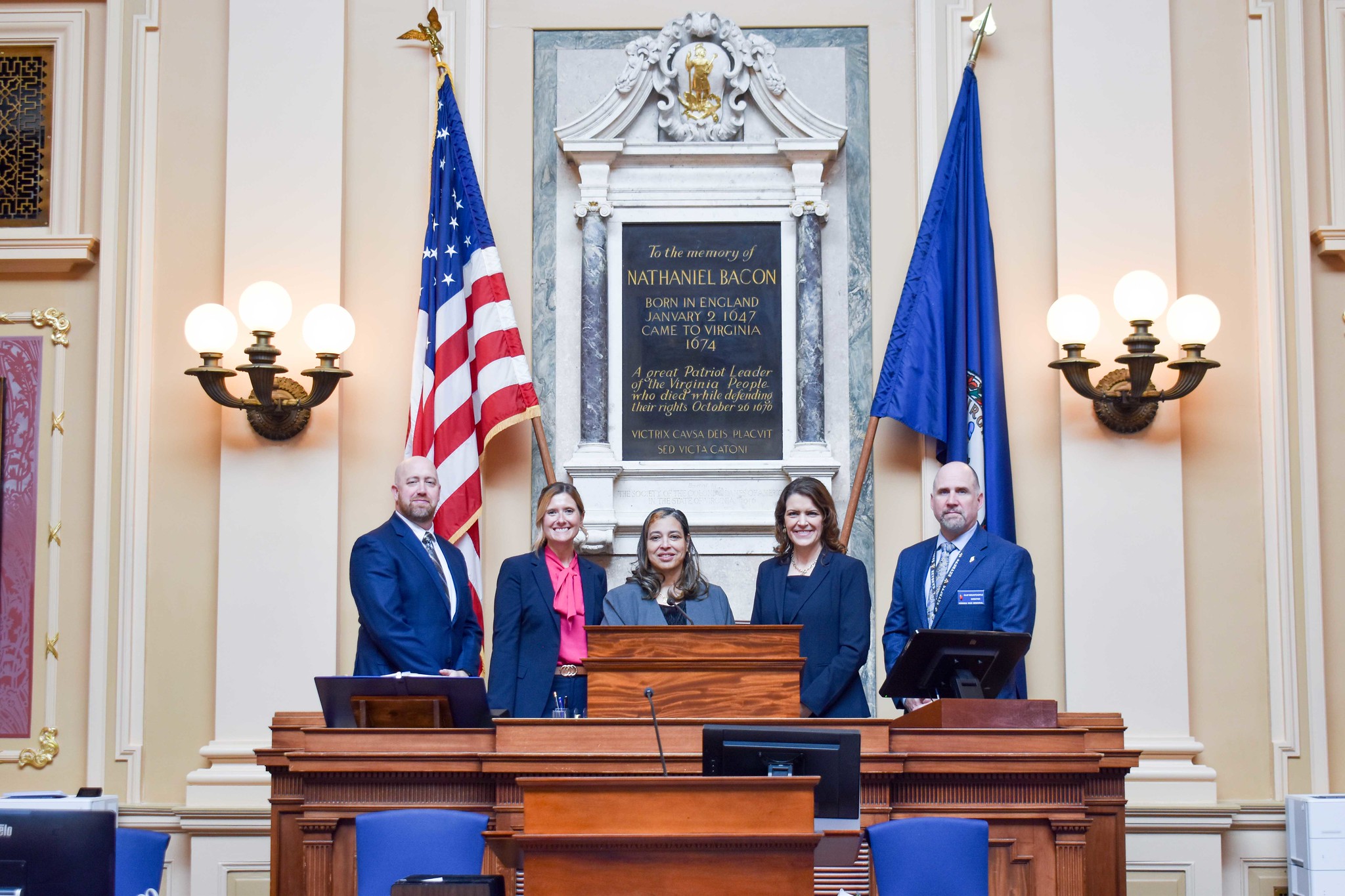 Students pose in VA Capitol building